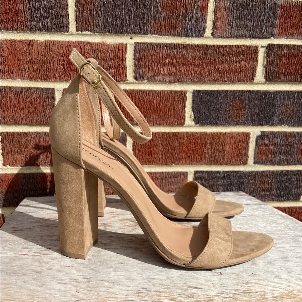 Tan suede strap sandal